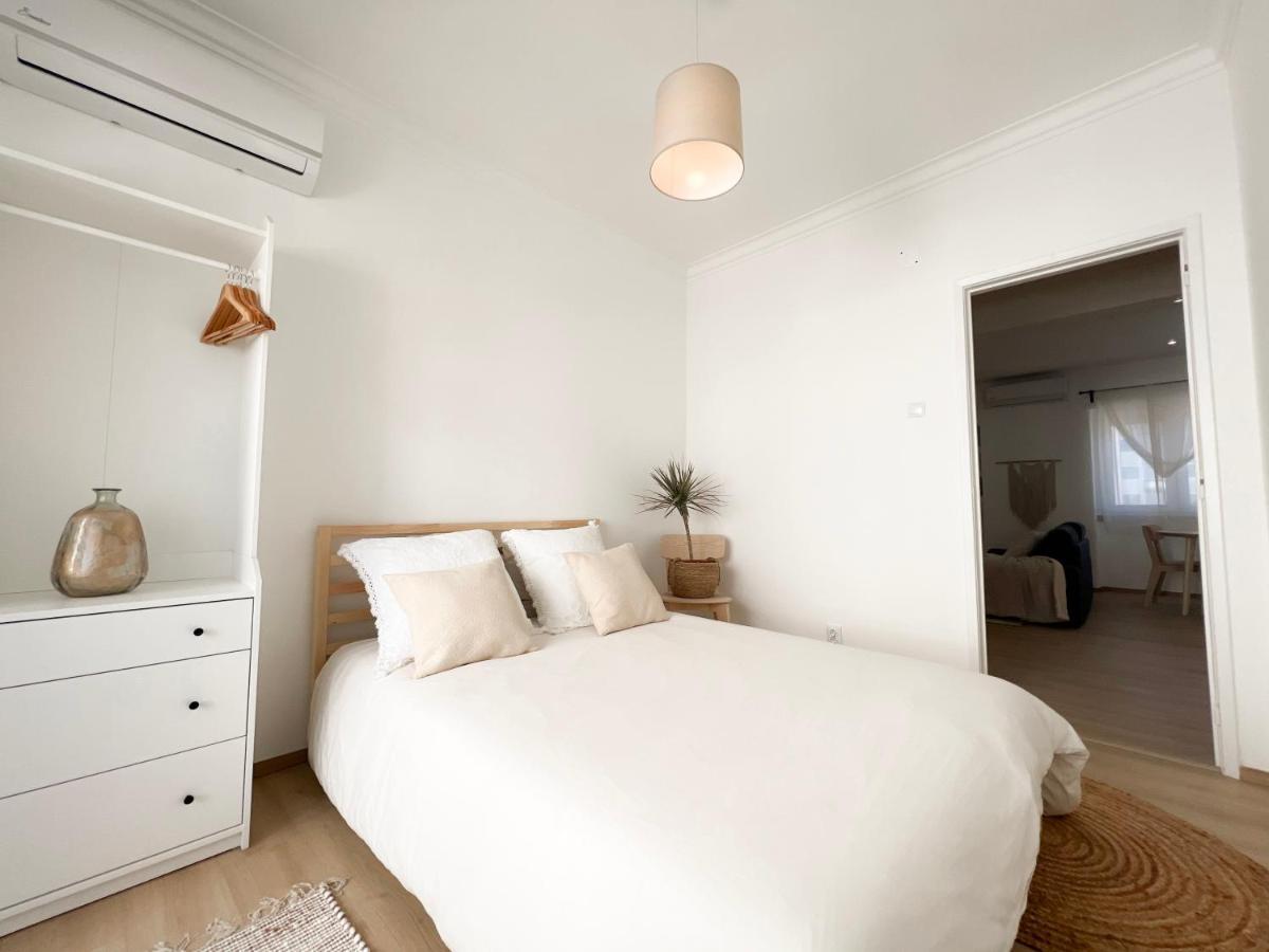 Capitao Ribeiro Surf House Apartment Коста да Капарика Екстериор снимка